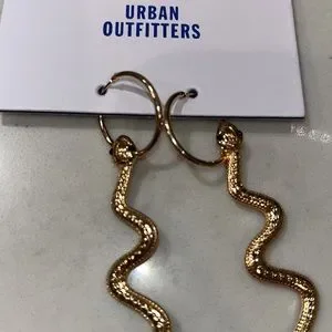 Urban Outfitters Jewelry Nwt Urban Outfitters Snake Charm Gold